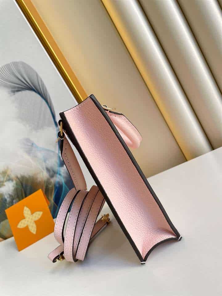 LOUIS VUITTON PETIT SAC PLAT - LBV236