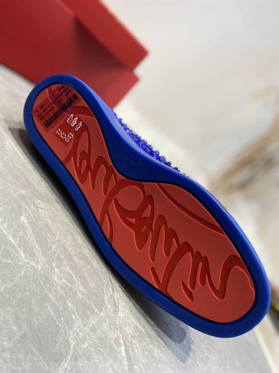 CHRISTIAN LOUBOUTIN HIGH TOP SNEAKER - CL122