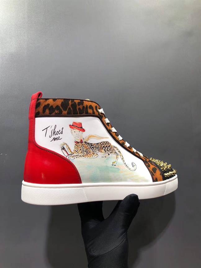 CHRISTIAN LOUBOUTIN HIGH TOP SNEAKER - CL142