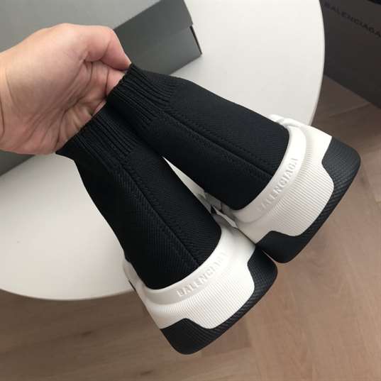 BALENCIAGA SPEED 2.0 SNEAKER - BB151