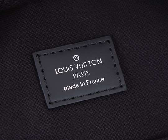 LOUIS VUITTON PORTE-DOCUMENTS VOYAGE PM - LBV334