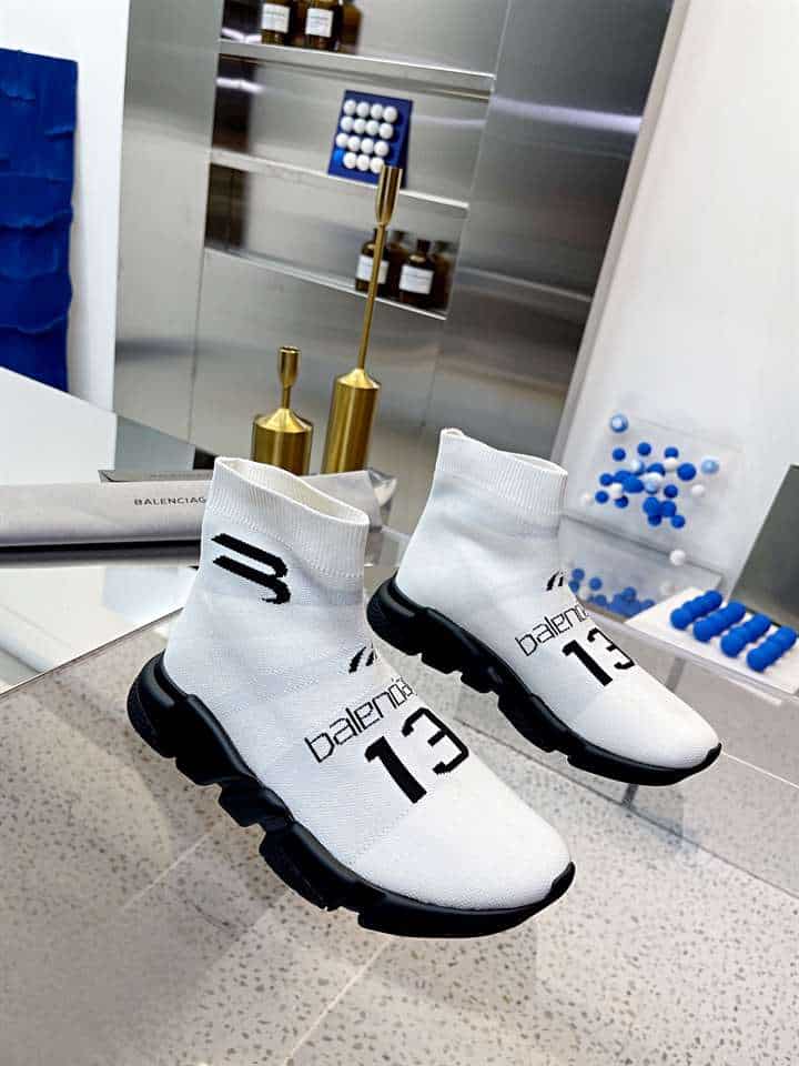 BALENCIAGA MEN'S SPEED 2.0 SNEAKER - BB138