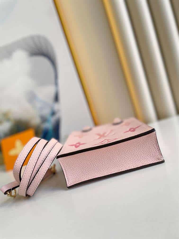 LOUIS VUITTON PETIT SAC PLAT - LBV236