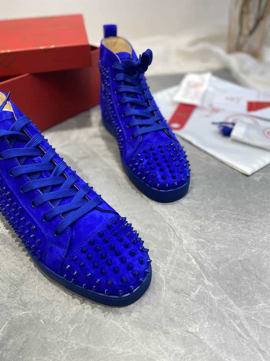 CHRISTIAN LOUBOUTIN HIGH TOP SNEAKER - CL122