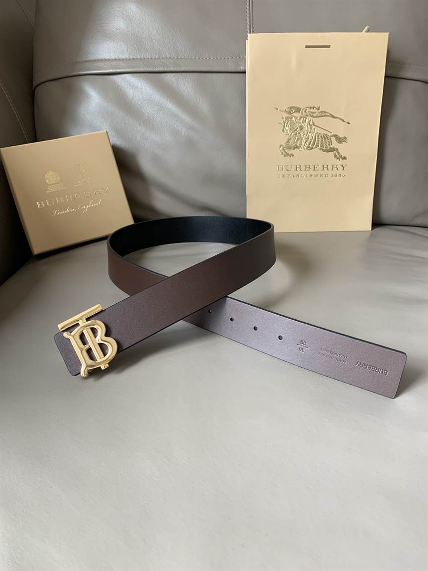 BURBERRY BELT - B41