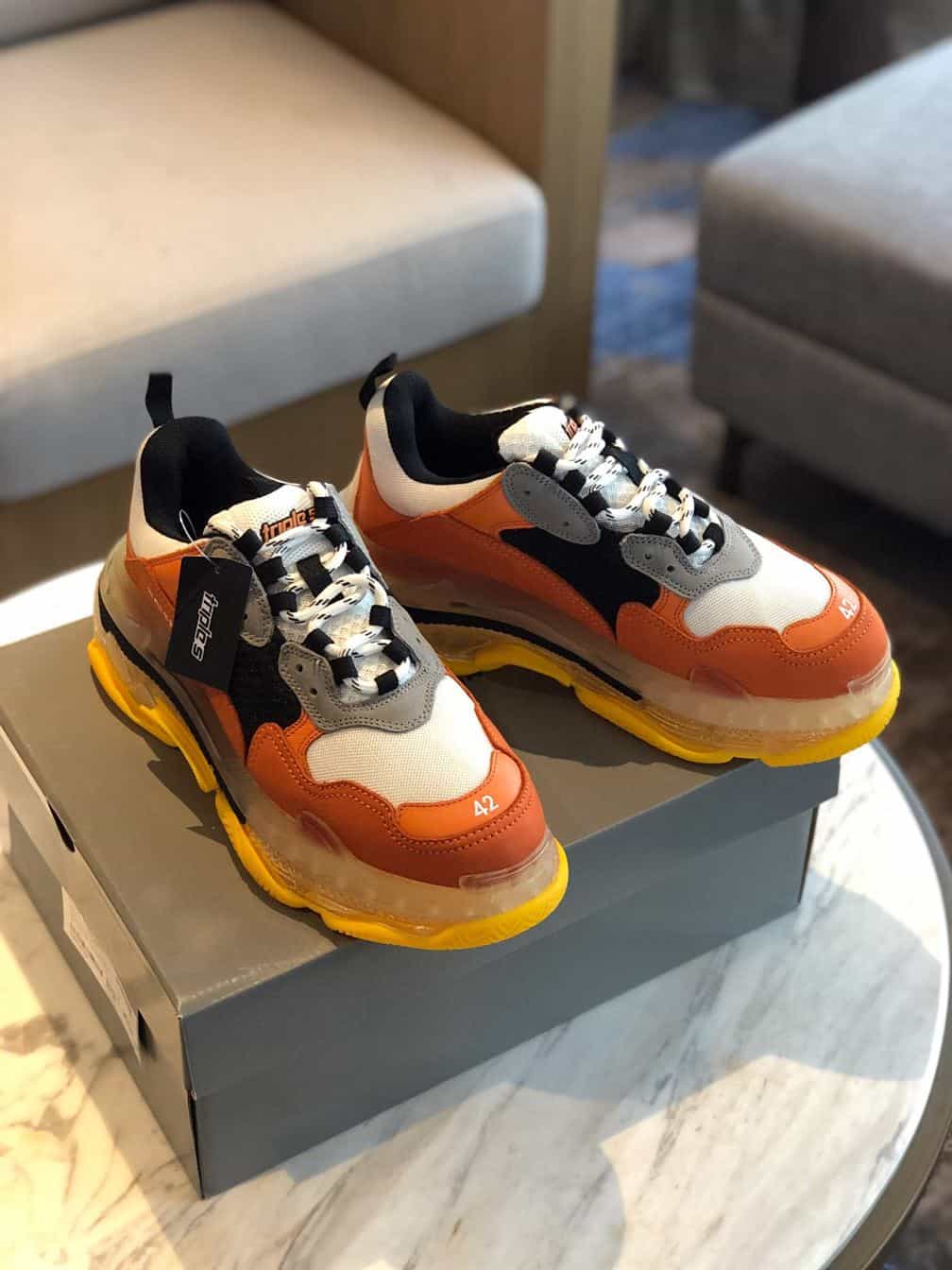 BALENCIAGA TRIPLE S - BB173