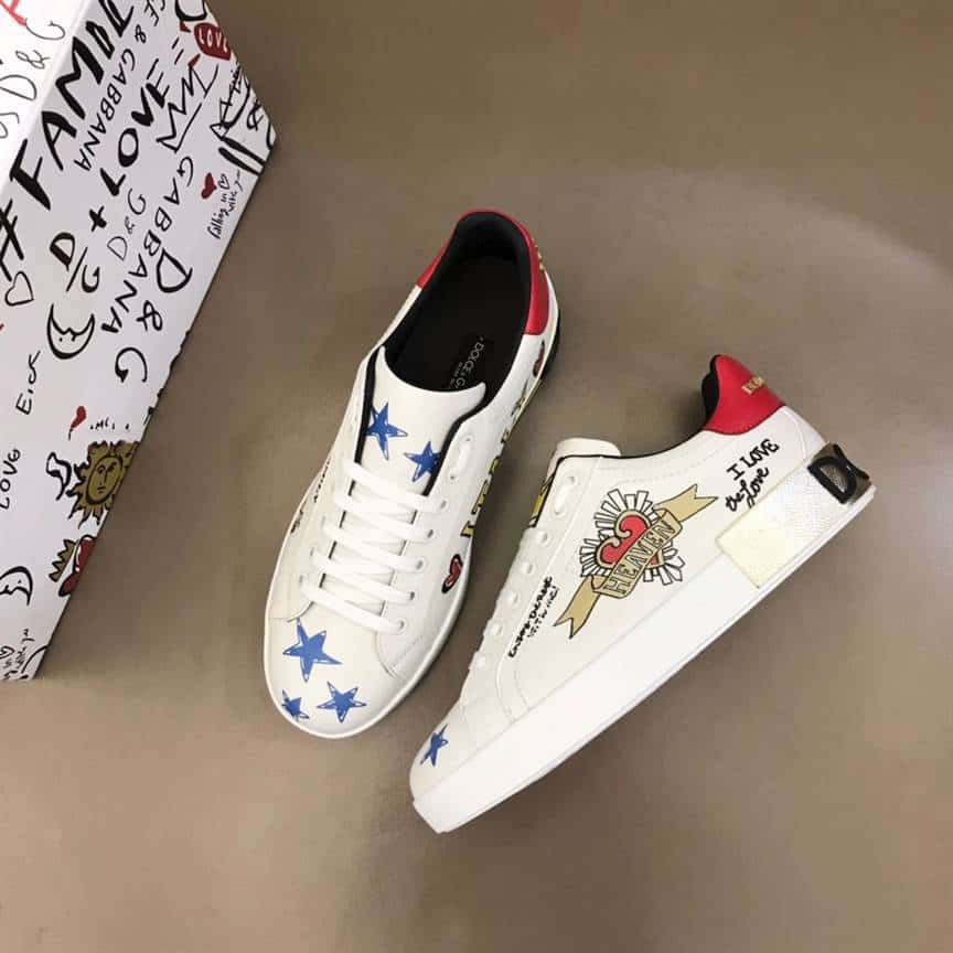 DOLCE AND GABBANA LEATHER ROYAL LOVE PRINT SNEAKERS IN WHITE - DG103