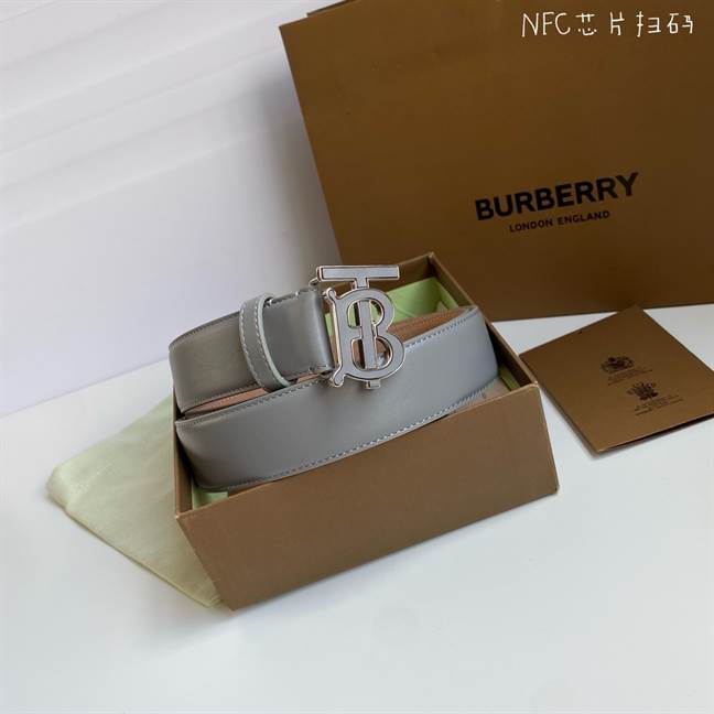 BURBERRY BELT - B47