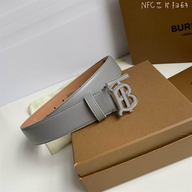 BURBERRY BELT - B47