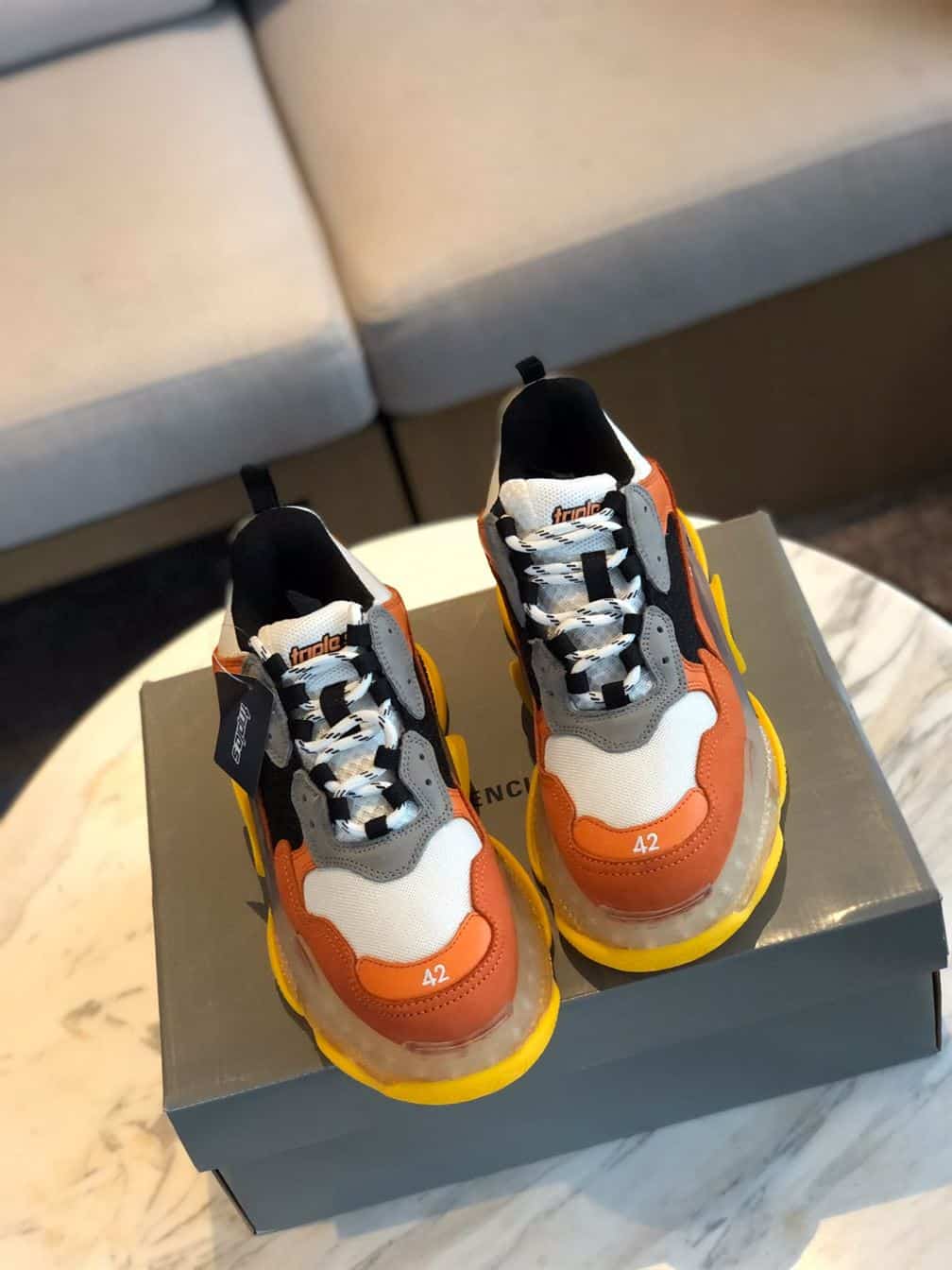 BALENCIAGA TRIPLE S - BB173