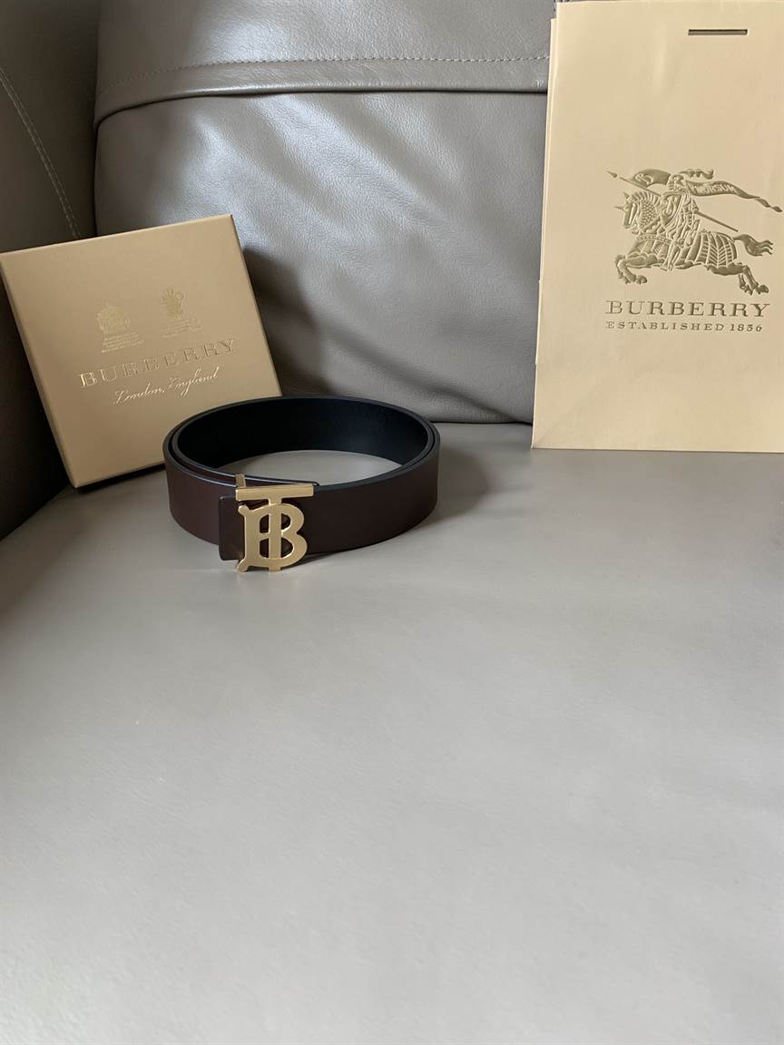BURBERRY BELT - B41