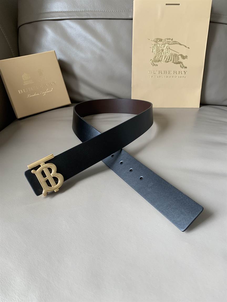 BURBERRY BELT - B41