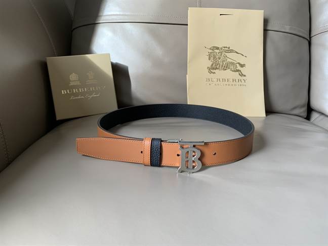 BURBERRY BELT - B44