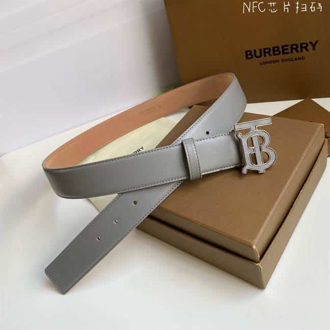 BURBERRY BELT - B47