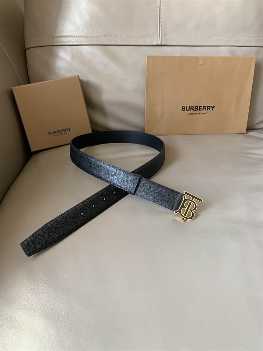 BURBERRY BELT - B40