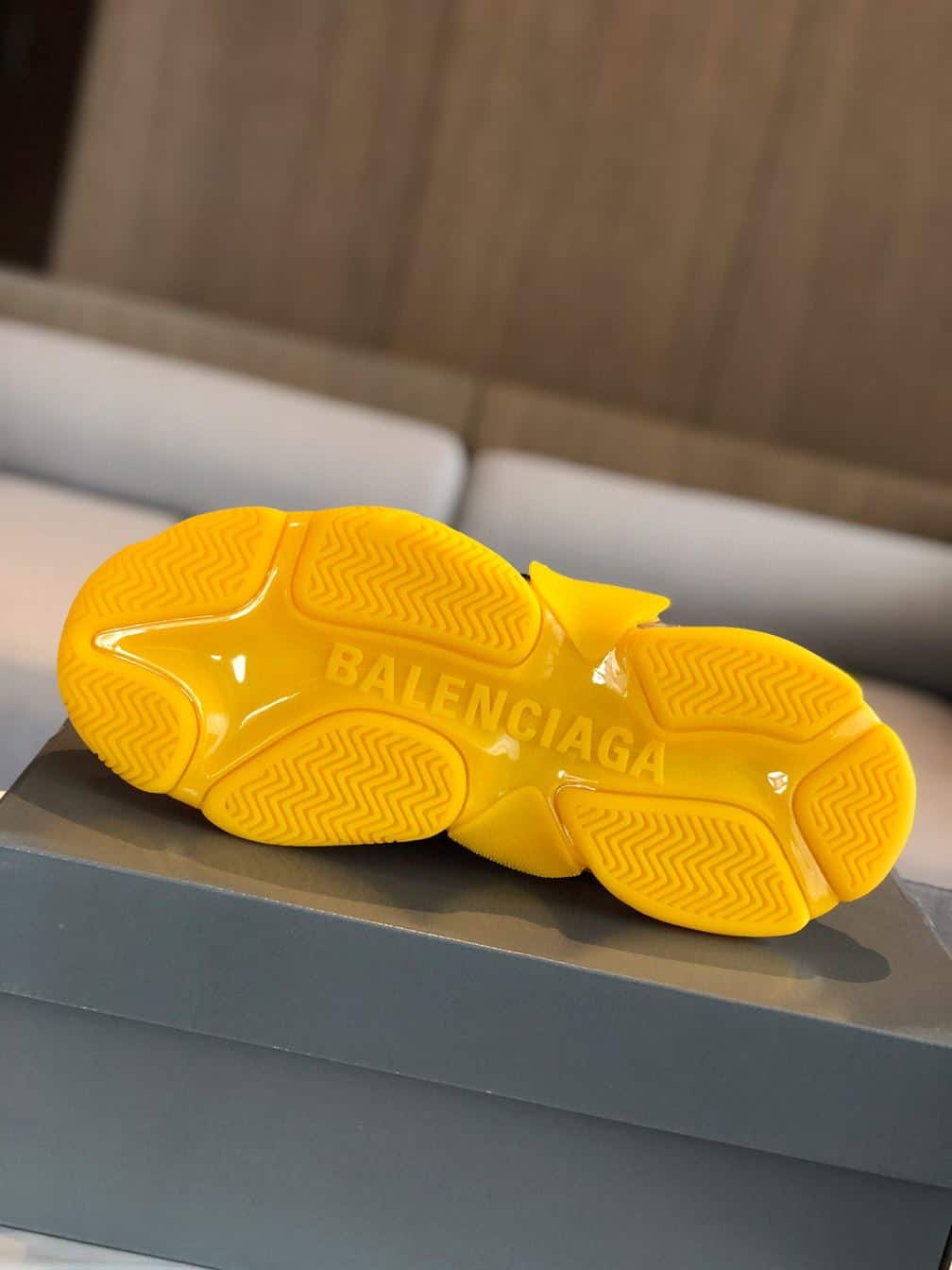 BALENCIAGA TRIPLE S - BB173