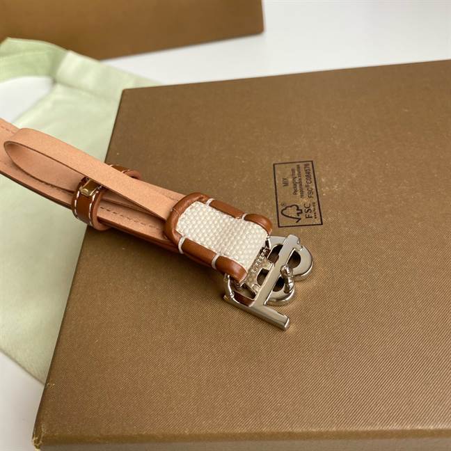 BURBERRY BELT - B54