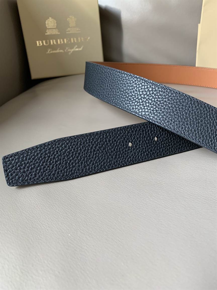 BURBERRY BELT - B44
