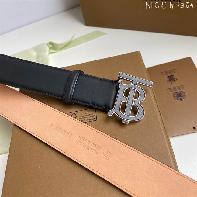 BURBERRY BELT - B48
