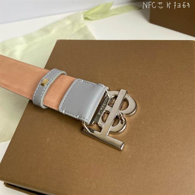 BURBERRY BELT - B47