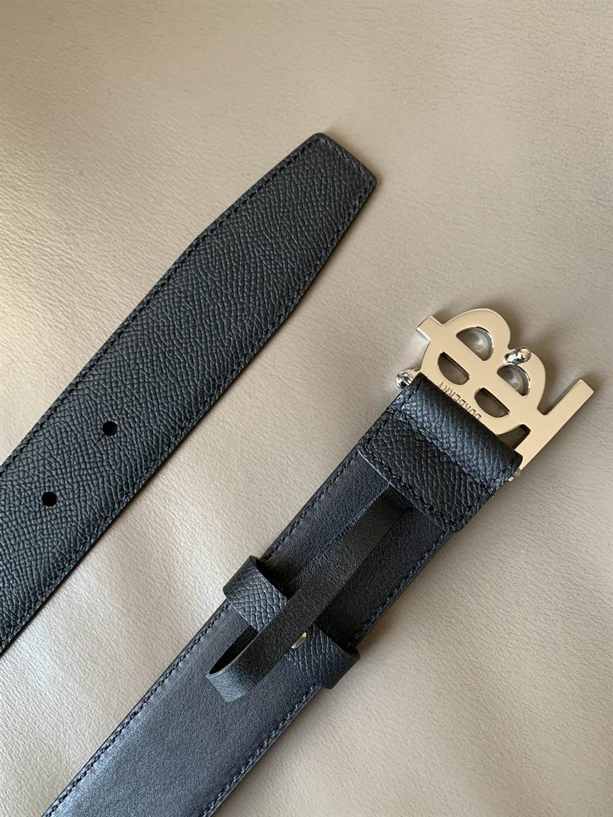 BURBERRY BELT - B39
