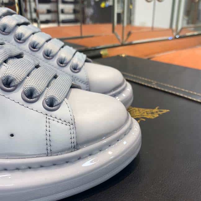 ALEXANDER MCQUEEN SNEAKER - AM10