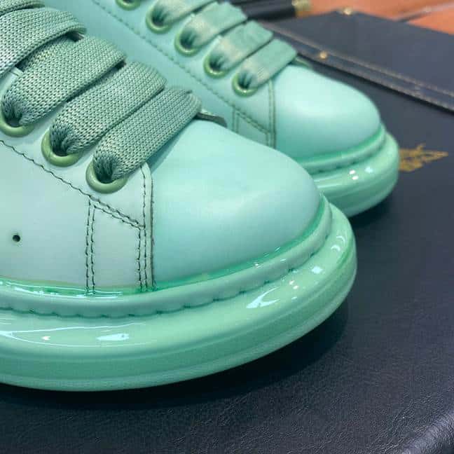 ALEXANDER MCQUEEN SNEAKER - AM11