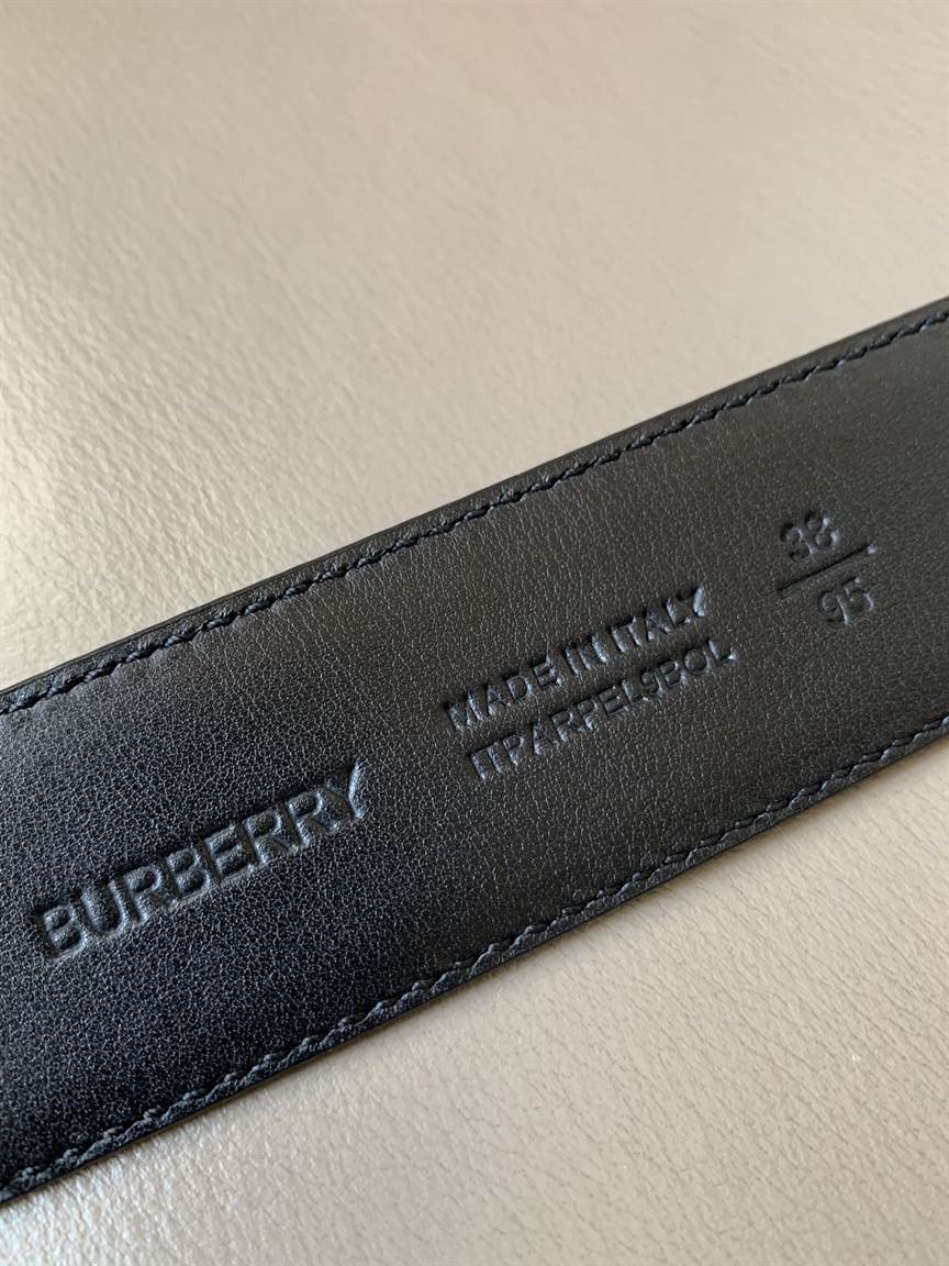 BURBERRY BELT - B39