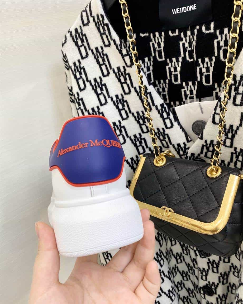 ALEXANDER MCQUEEN SNEAKER - AM23