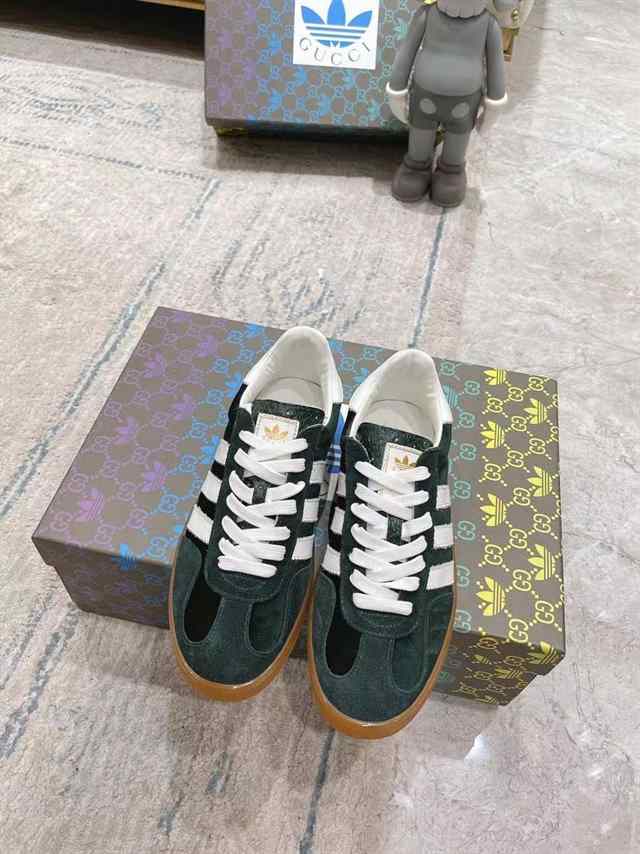 GUCCI GAZELLE SNEAKER - GC103