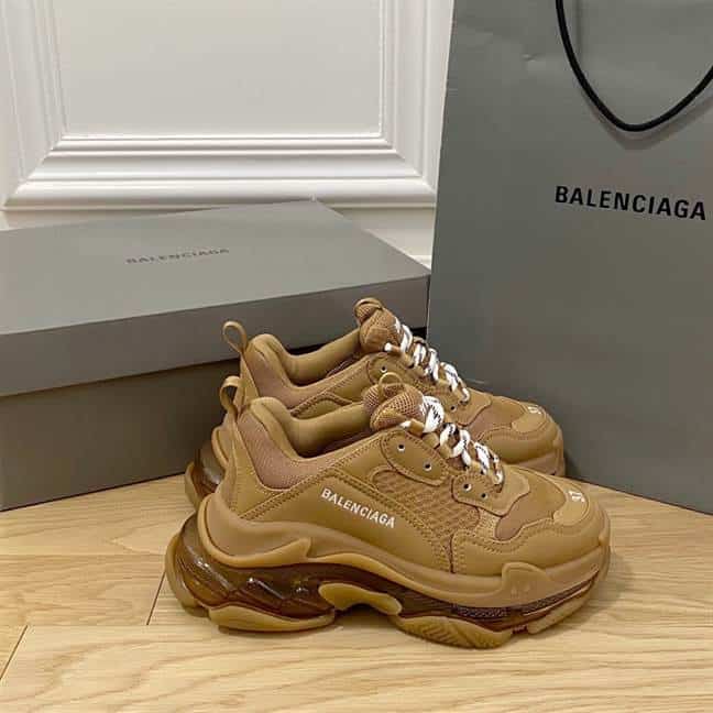 BALENCIAGA MEN'S TRIPLE S SNEAKER CLEAR SOLE - BB184