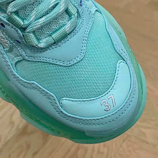 BALENCIAGA MEN'S TRIPLE S SNEAKER CLEAR SOLE - BB187