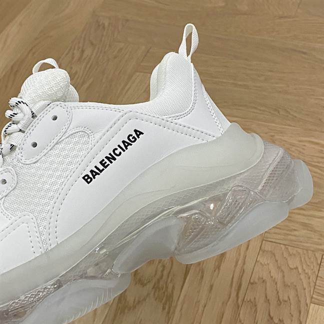 BALENCIAGA MEN'S TRIPLE S SNEAKER CLEAR SOLE - BB191