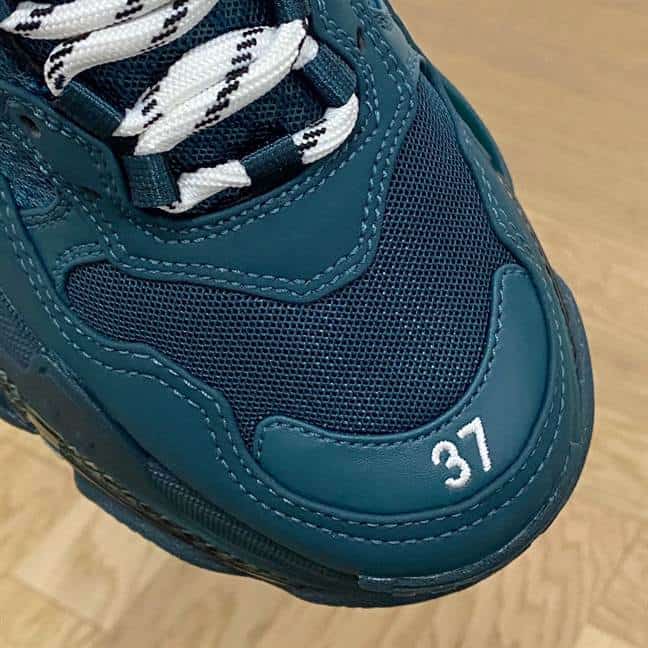 BALENCIAGA MEN'S TRIPLE S SNEAKER CLEAR SOLE - BB186