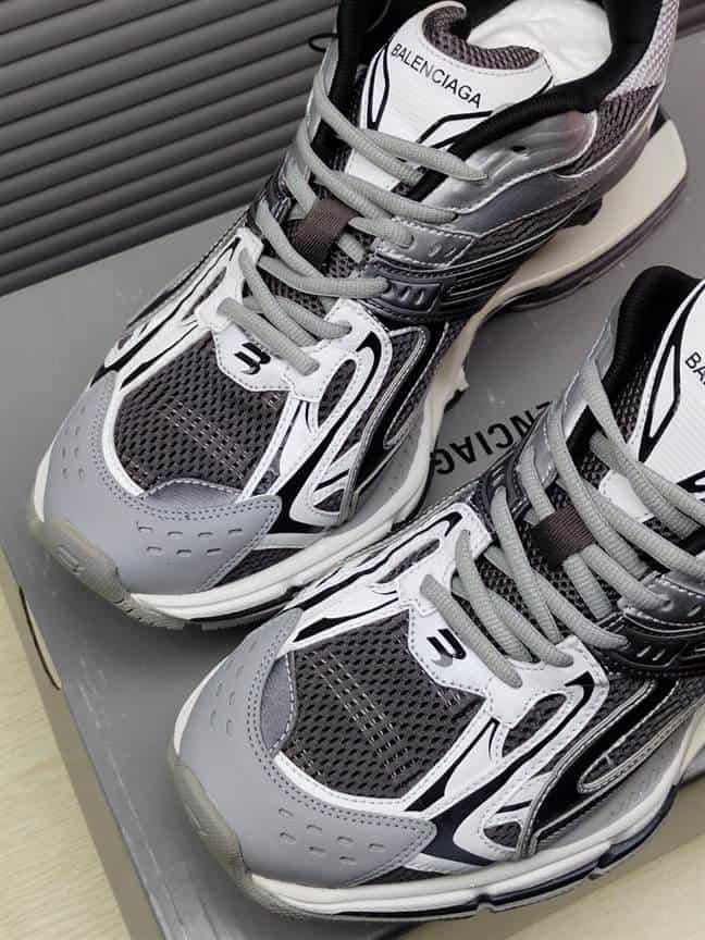 BALENCIAGA MEN'S X-PANDER SNEAKER - BB183