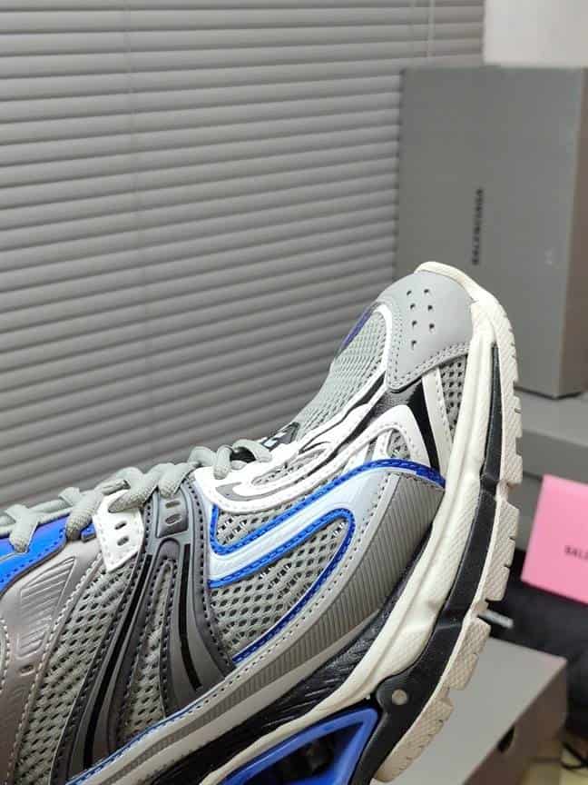 BALENCIAGA MEN'S X-PANDER SNEAKER - BB179