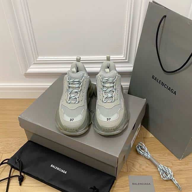 BALENCIAGA MEN'S TRIPLE S SNEAKER CLEAR SOLE - BB197