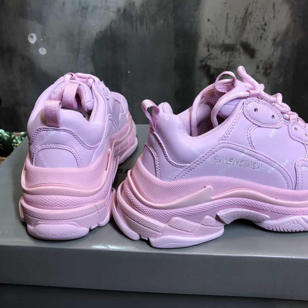 BALENCIAGA TRIPLE S SNEAKER - BB203
