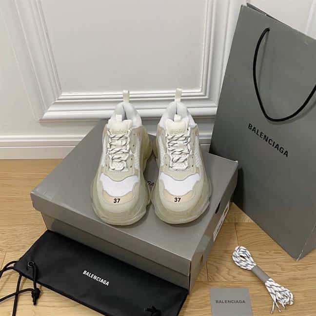 BALENCIAGA MEN'S TRIPLE S SNEAKER CLEAR SOLE - BB201