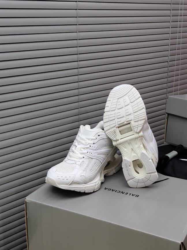 BALENCIAGA MEN'S X-PANDER SNEAKER - BB181