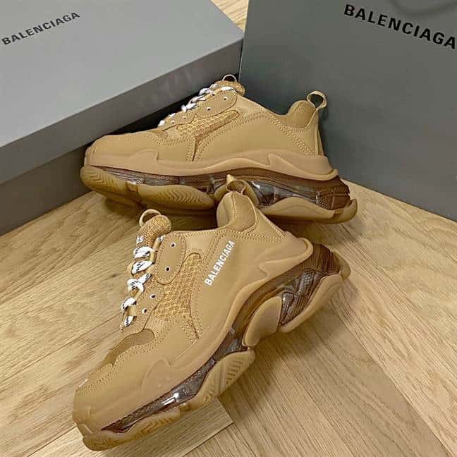 BALENCIAGA MEN'S TRIPLE S SNEAKER CLEAR SOLE - BB184