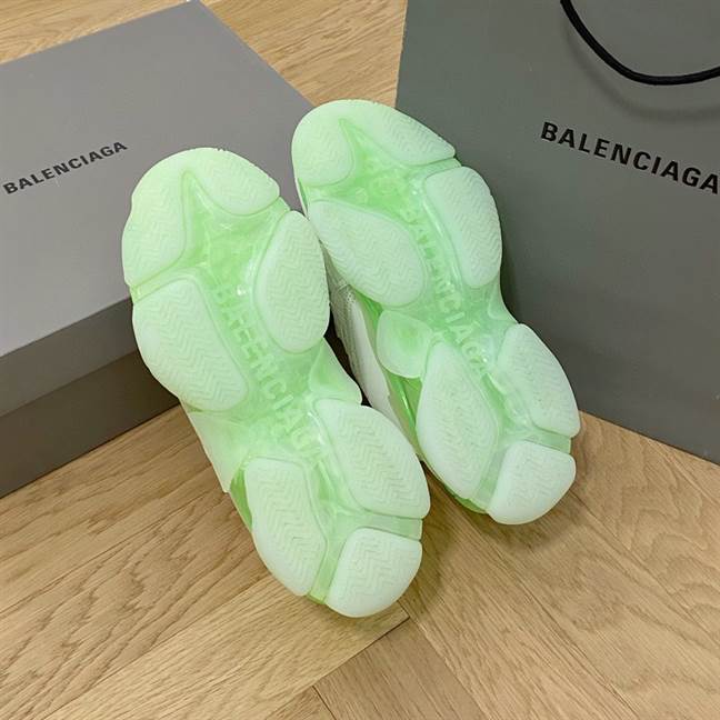 BALENCIAGA MEN'S TRIPLE S SNEAKER CLEAR SOLE - BB190