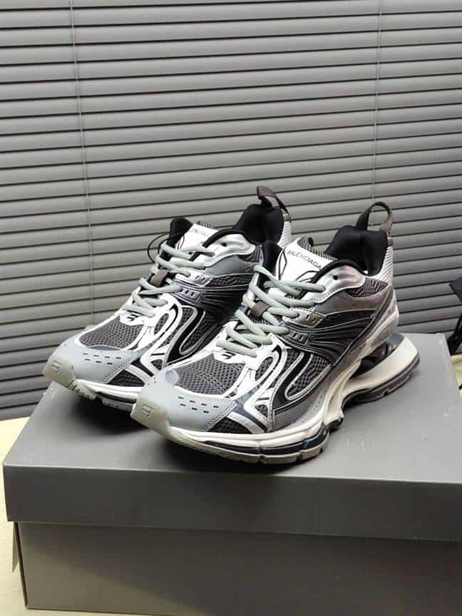 BALENCIAGA MEN'S X-PANDER SNEAKER - BB183