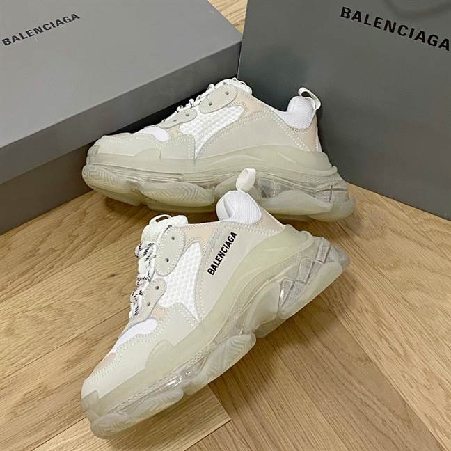 BALENCIAGA MEN'S TRIPLE S SNEAKER CLEAR SOLE - BB201