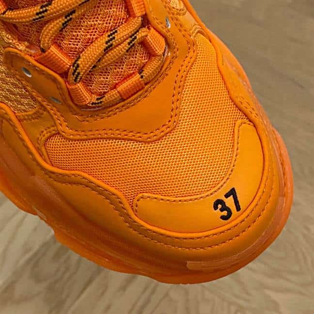 BALENCIAGA MEN'S TRIPLE S SNEAKER CLEAR SOLE - BB189