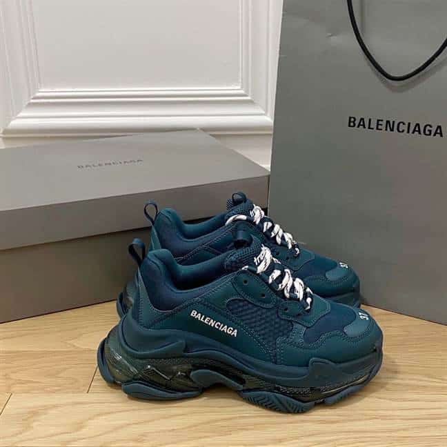 BALENCIAGA MEN'S TRIPLE S SNEAKER CLEAR SOLE - BB186