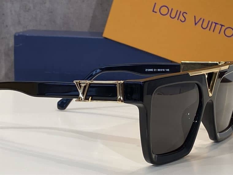 LV SUNGLASSES - GLVT29