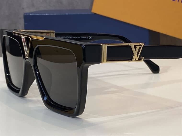 LV SUNGLASSES - GLVT29
