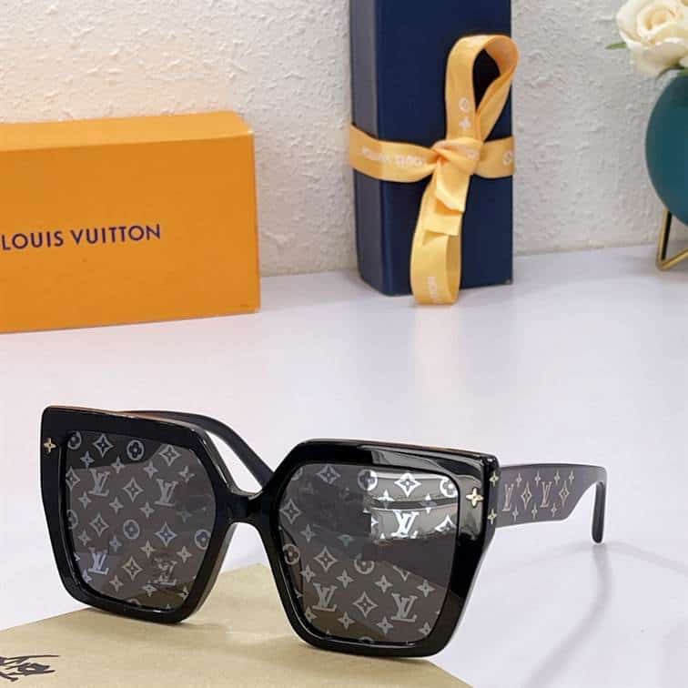 LV SUNGLASSES - GLVT22