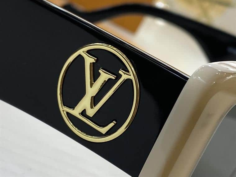 LV SUNGLASSES - GLVT11